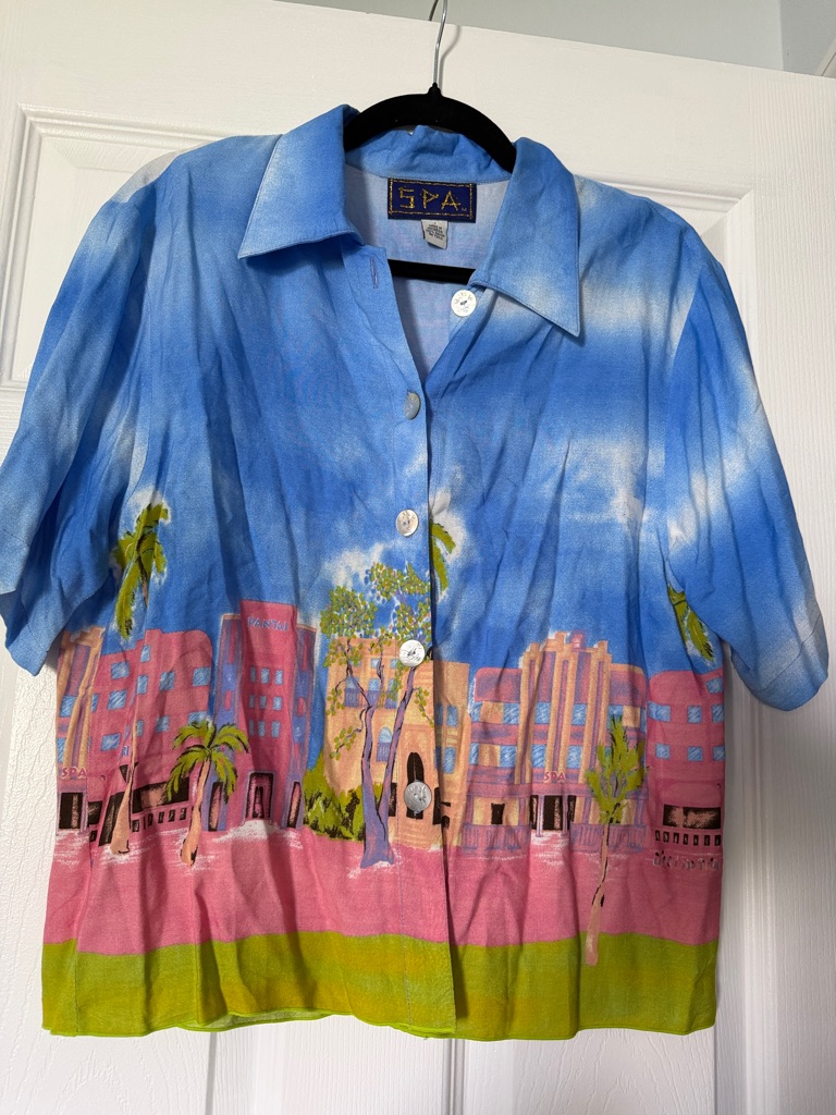 Spa Tropical Scene Button-Up Shirt In Blue, Pink, Green